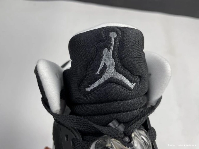 Rep Husky 5 JORDAN OREO CT4838-011 AIR 0824
